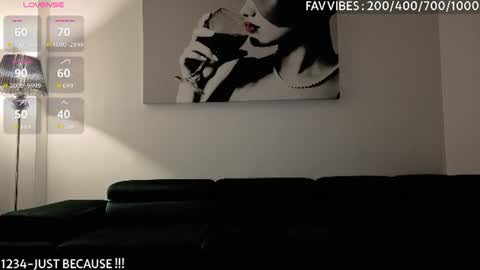 Snapshot of sassycookies chatting on June 30, 4:41 pm SassyCookies online show from June 30, 4:41 pm