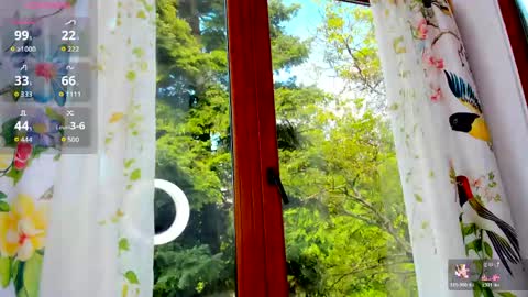 sassyt33n online show from May 4, 7:04 am