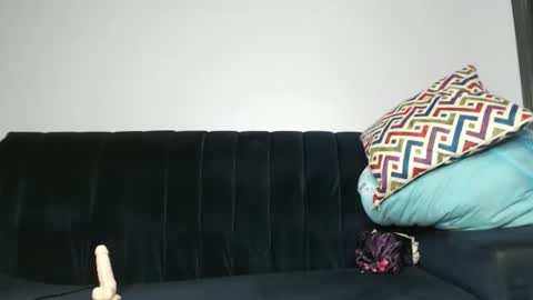 Snapshot of sassyvece12 chatting on January 8, 1:41 am Sassy online show from January 8, 1:41 am