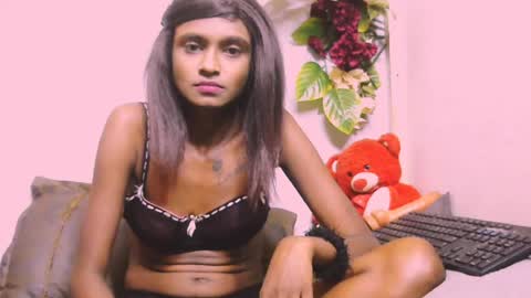 Snapshot of sassyxindian chatting on June 16, 12:08 pm sassyxindian online show from June 16, 12:08 pm