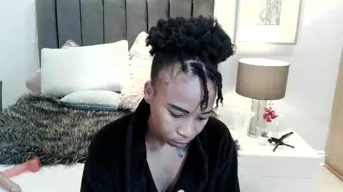sasyylissaa online show from July 31, 12:10 am