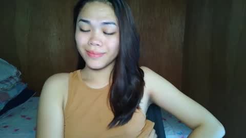 saszzyyumiie online show from October 24, 2:41 am