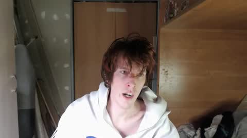 Snapshot of sat1sfaction chatting on October 22, 10:26 am Kristof online show from October 22, 10:26 am