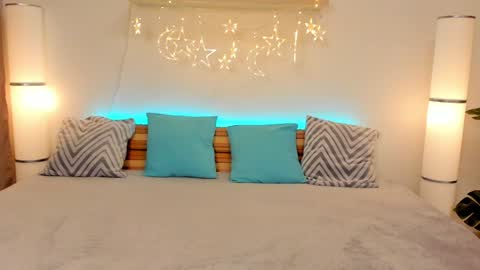 Sati online show from February 6, 11:04 pm