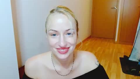 Satinqueen90 online show from October 19, 6:03 am