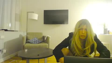 Nastasha Natty online show from May 7, 1:44 am