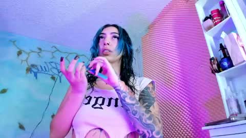 Snapshot of saturno_stone chatting on May 29, 2:20 am Saturnooo online show from May 29, 2:20 am