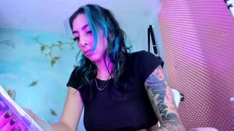 Snapshot of saturno_stone chatting on June 16, 4:59 am Saturnooo online show from June 16, 4:59 am