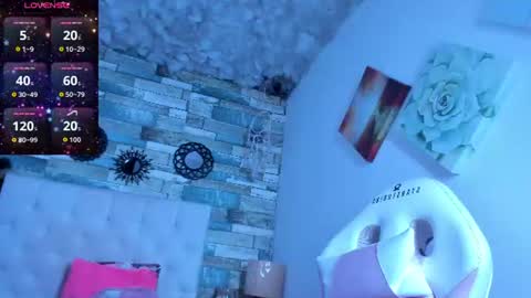 Snapshot of saturno_stone chatting on July 9, 4:16 am Saturnooo online show from July 9, 4:16 am