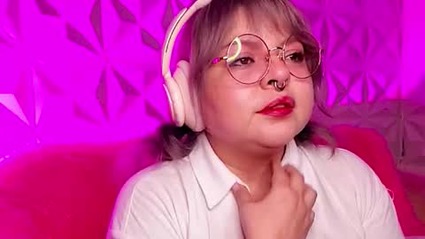 Gina George online show from October 30, 12:23 am