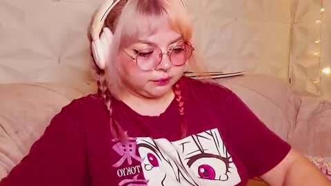 Snapshot of satyn_doll chatting on July 31, 1:05 am Gina George online show from July 31, 1:05 am