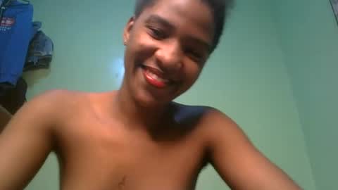 Snapshot of sauce_pety chatting on June 23, 5:55 pm pety online show from June 23, 5:55 pm