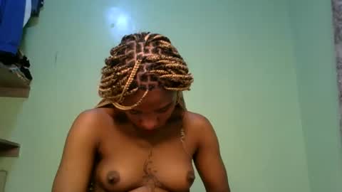 Snapshot of sauce_pety chatting on July 8, 5:50 pm pety online show from July 8, 5:50 pm