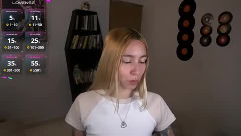 Snapshot of saucy_jenn1 chatting on October 12, 9:36 pm I AM JENN  online show from October 12, 9:36 pm