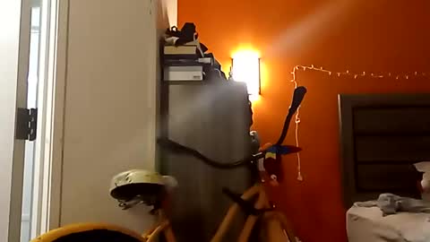 Snapshot of saucybear666 chatting on February 3, 3:42 am SnowBunny online show from February 3, 3:42 am