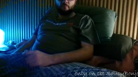 Snapshot of saucybonjo chatting on April 6, 12:19 am Ben online show from April 6, 12:19 am