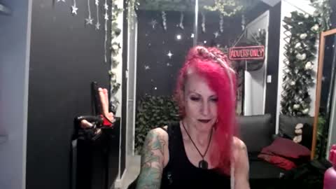 SaucySky online show from March 17, 9:07 pm