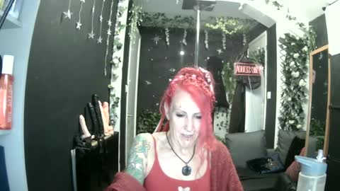 SaucySky online show from June 21, 7:11 am