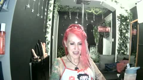 SaucySky online show from June 22, 8:28 pm