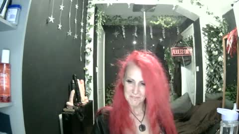SaucySky online show from July 20, 9:17 pm