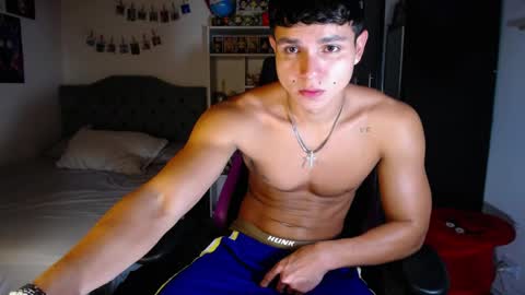 Saulo online show from April 2, 11:02 pm