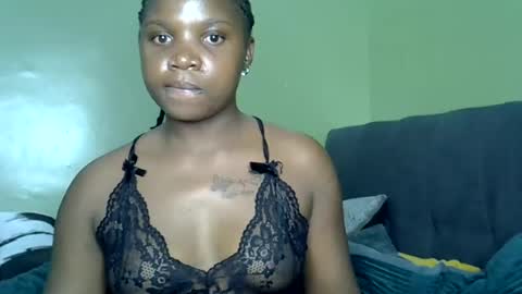savage_affair online show from June 15, 9:50 pm