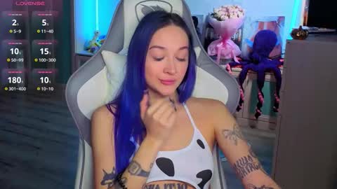 Ariel online show from November 25, 2:44 am