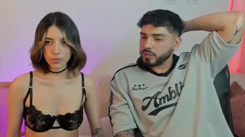 Snapshot of savagesweethearts chatting on September 29, 2:06 am savagesweethearts online show from September 29, 2:06 am