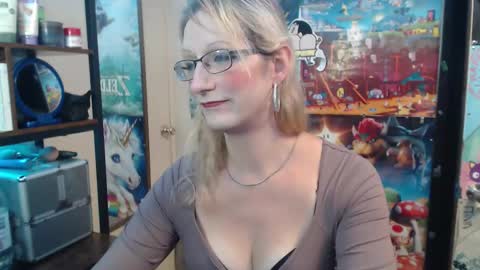 Savanah online show from October 7, 5:04 am