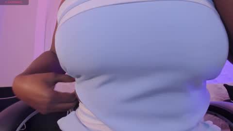 S a v a n n a h  online show from February 23, 12:13 pm