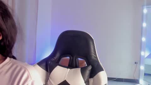 Savannahwildee online show from February 14, 11:31 am