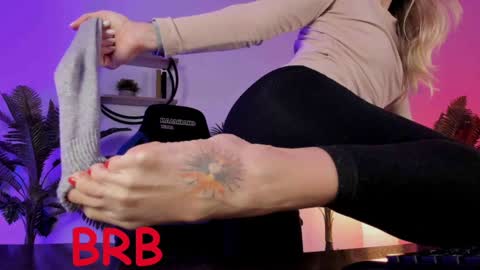 save the qween online show from January 23, 8:57 am