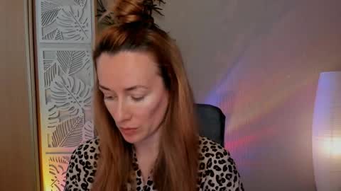 save the qween online show from April 30, 10:21 am
