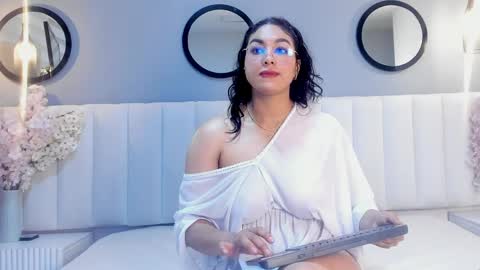 savina_ricci online show from May 29, 3:26 am