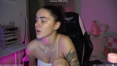 Snapshot of savvage_play chatting on November 13, 9:25 pm Naomi online show from November 13, 9:25 pm