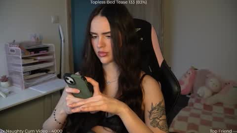 Naomi online show from February 15, 3:53 pm