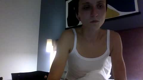 Snapshot of savvysavage6973 chatting on December 15, 3:33 am SavvySavage online show from December 15, 3:33 am