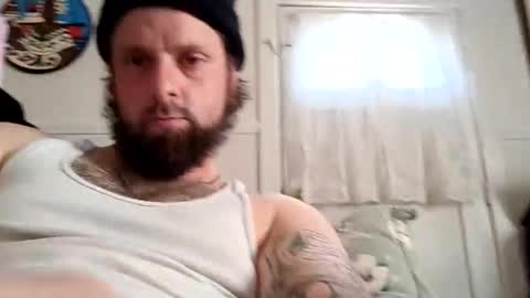 Snapshot of savy5150 chatting on April 10, 2:55 pm savy5150 online show from April 10, 2:55 pm