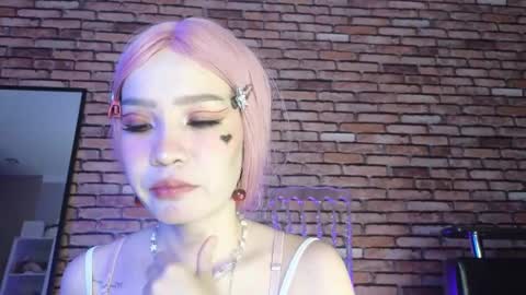 Saya online show from October 31, 9:16 pm