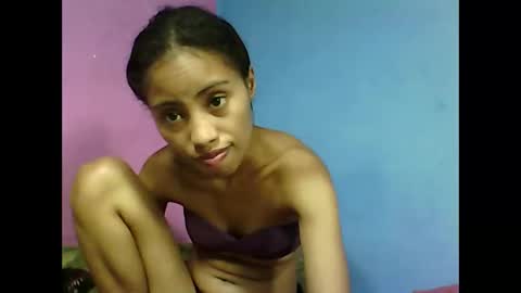 sayaah01 online show from March 7, 7:00 pm