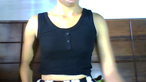 Snapshot of sayaah01 chatting on August 3, 10:54 am sayaah01 online show from August 3, 10:54 am
