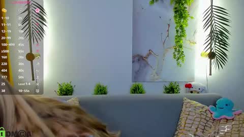 Snapshot of sayl0r_moon chatting on September 13, 11:59 pm Kira GMT 7 Mon Thu-Sun 0800am-0200pm online show from September 13, 11:59 pm