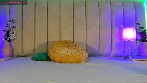 Snapshot of saylilith chatting on February 13, 11:50 am Say Lilith Monday to Saturday 700am to 140pm Colombian time online show from February 13, 11:50 am