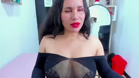 Saylor online show from December 24, 4:44 am