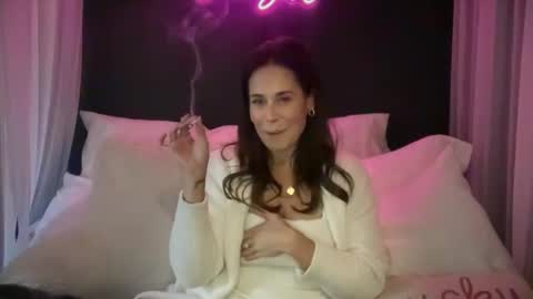 Snapshot of sayplsgdgrl chatting on December 30, 10:01 pm Good Girls Say Please...and Thank You online show from December 30, 10:01 pm