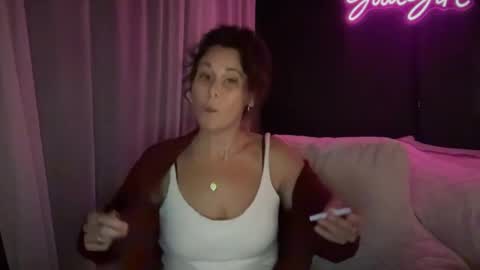 Snapshot of sayplsgdgrl chatting on January 7, 5:01 am Good Girls Say Please...and Thank You online show from January 7, 5:01 am