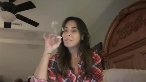 Snapshot of sayplsgdgrl chatting on October 13, 12:54 am Good Girls Say Please...and Thank You online show from October 13, 12:54 am