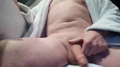 sbrinaiceberg online show from January 8, 12:18 pm