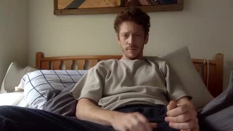 Snapshot of sbshowoff chatting on September 11, 6:41 pm Stripper in Training online show from September 11, 6:41 pm