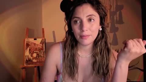 Venus online show from November 25, 6:52 pm